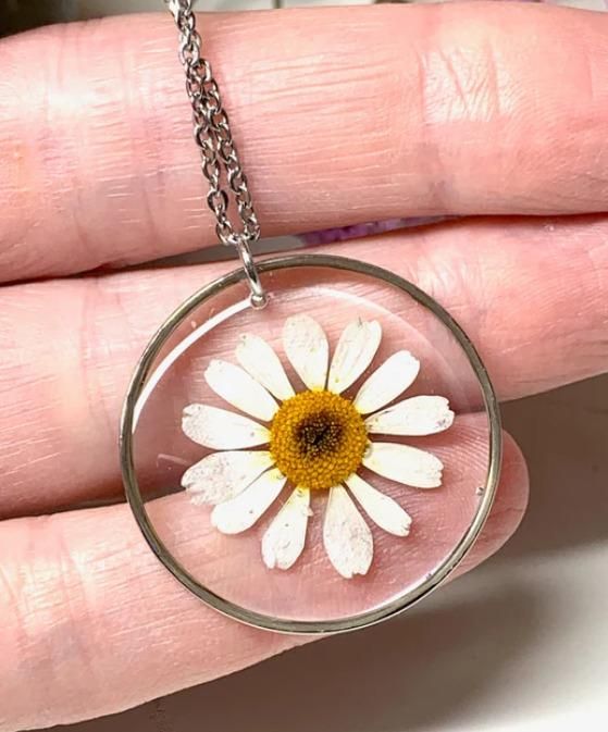 Natural White Daisy Preserved In Resin  Pendant For Men & Women